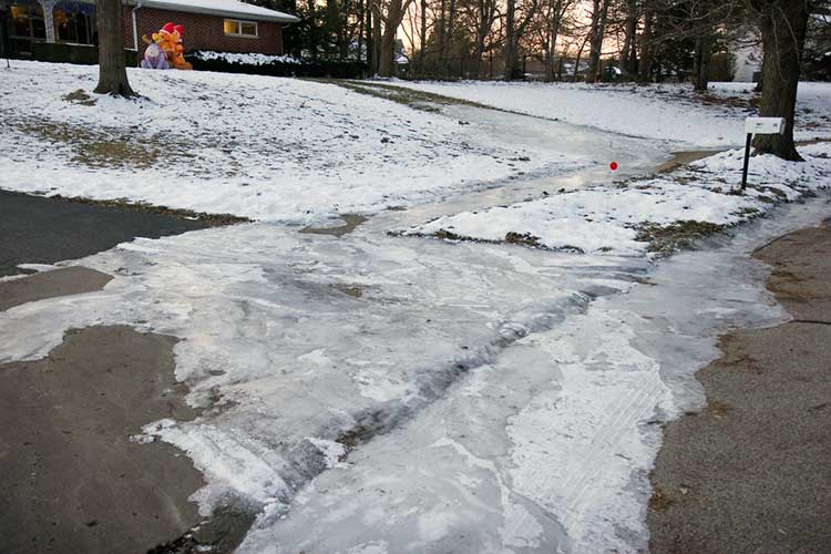 Hardscape Friendly De-icers For Asphalt, Brick, And Concrete