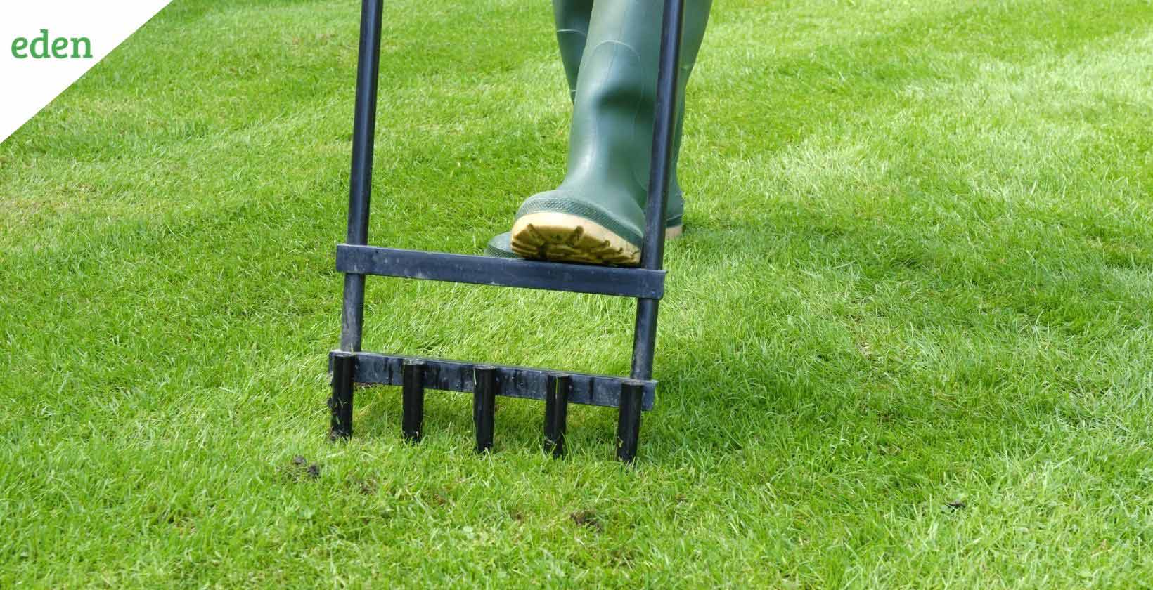 Yard aerator store tool